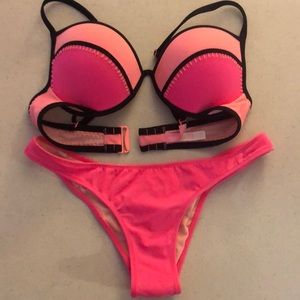 Victoria’s secret color block bikini set pink
